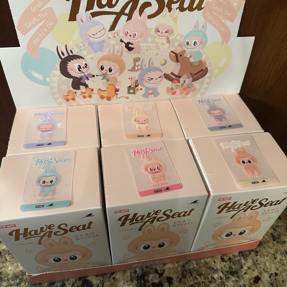 Labubu - Picture 2 of 9